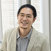 山川 進二