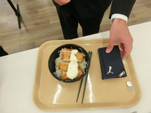 img0037.jpg