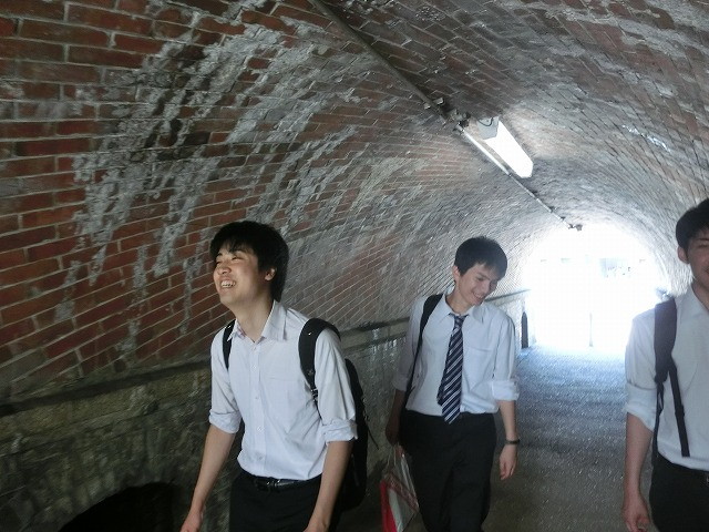 img0020.jpg